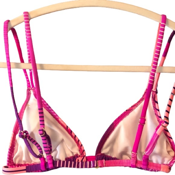 Roxy Pink Purple Bikini Top Size M EUC - Picture 3 of 5